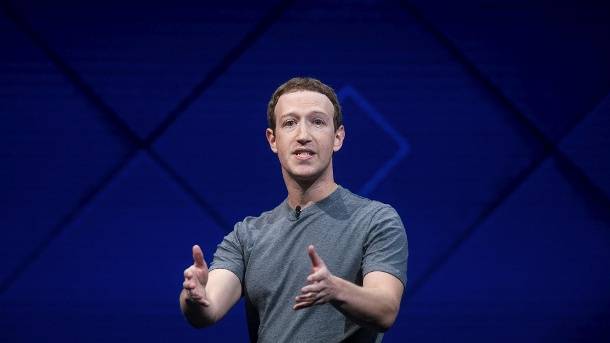 Mark Zuckerberg will virtuelle Objekte in der Realität anzeigen  Auf der Entwicklerkonferenz F8: Facebook-Chef plant, die Reali